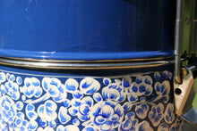 Lade das Bild in den Galerie-Viewer, Handbemalte Kashmiri Blue 4-Tier Tiffin