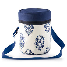 Cargar imagen en el visor de la galería, Tiffin mediano de 3 niveles con bolsa Tiffin de hoja azul térmica
